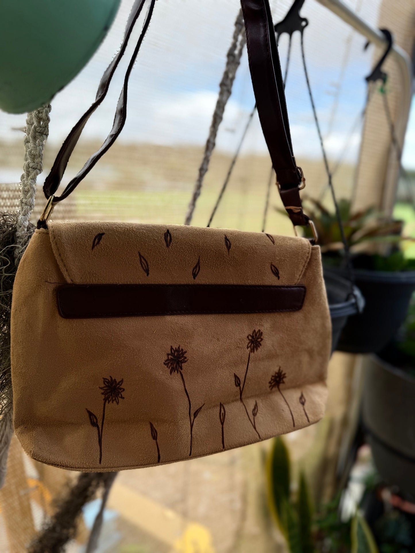 Outback Cross Body Tote Bag