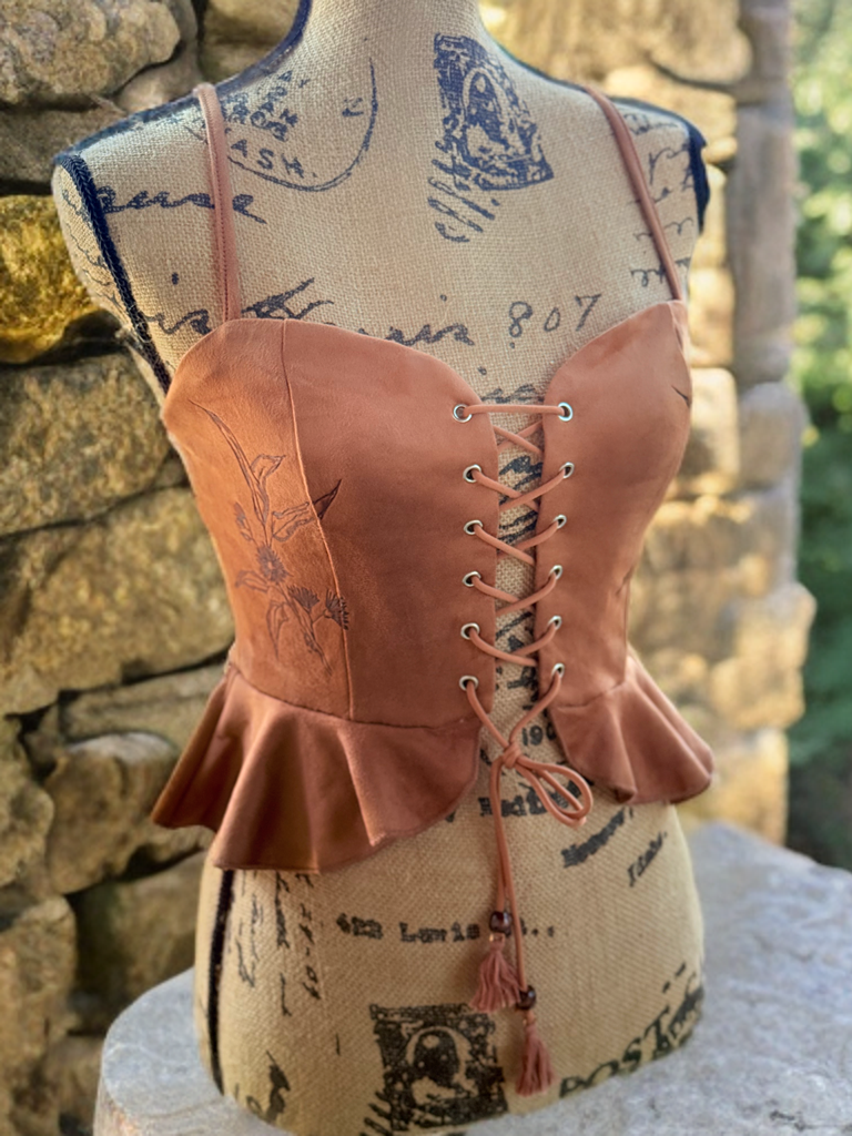 Wildfolk Fusion – Ginny's Flame & Thread