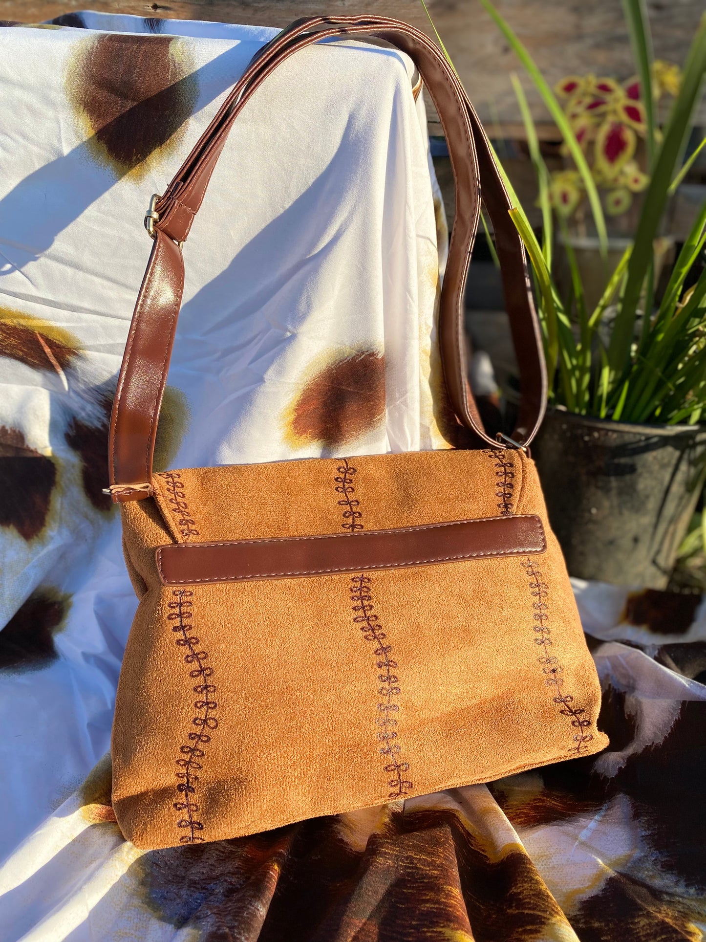 Outback Cross Body Tote Bag