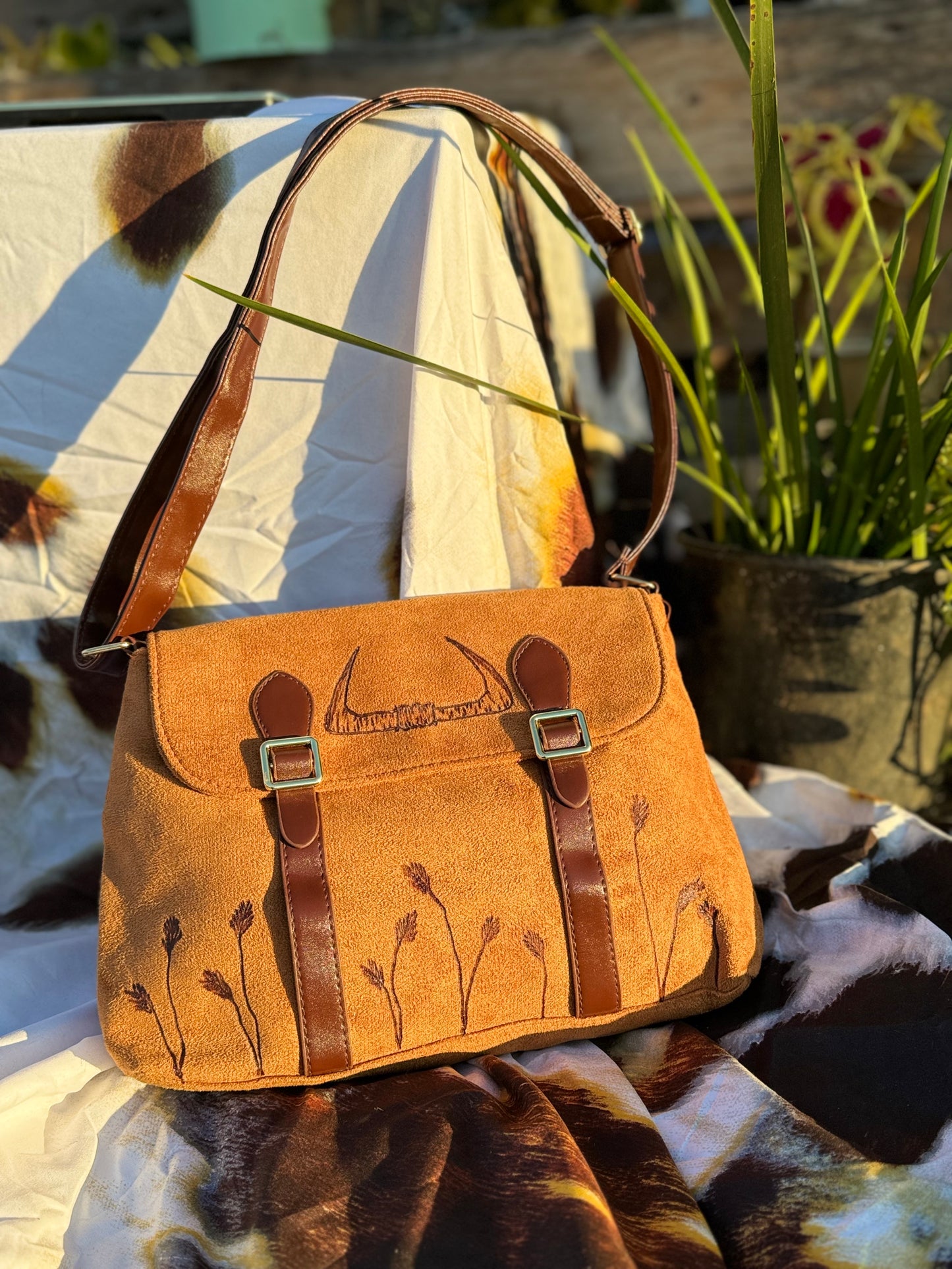 Outback Cross Body Tote Bag