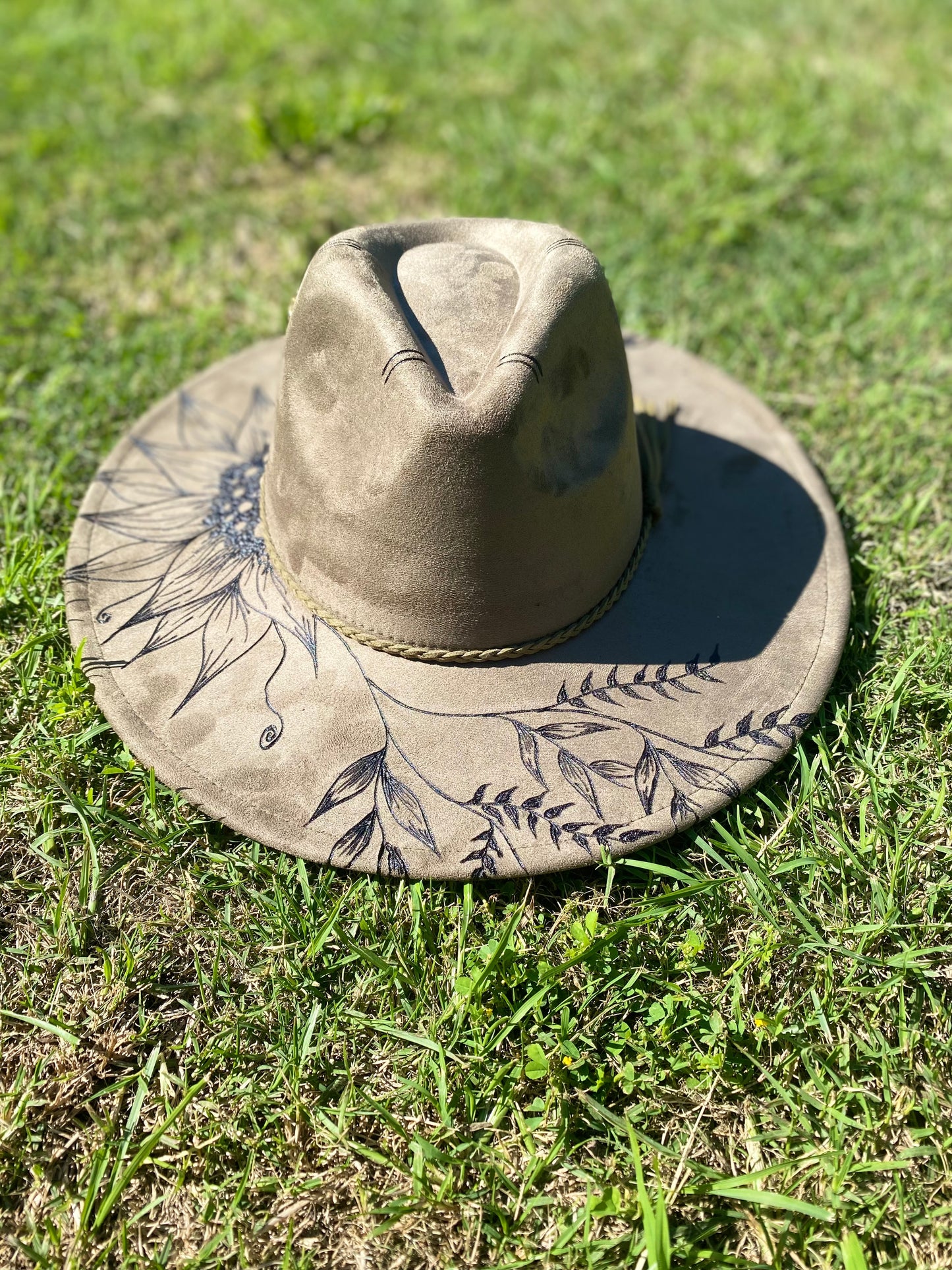 Floral Radiance Outback Hat