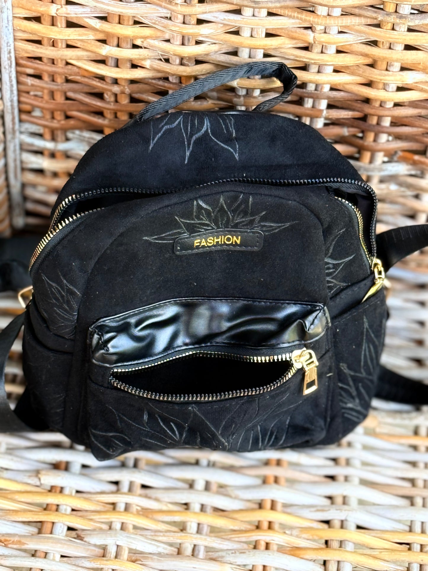 Bushwalk Suede Backpack Mini