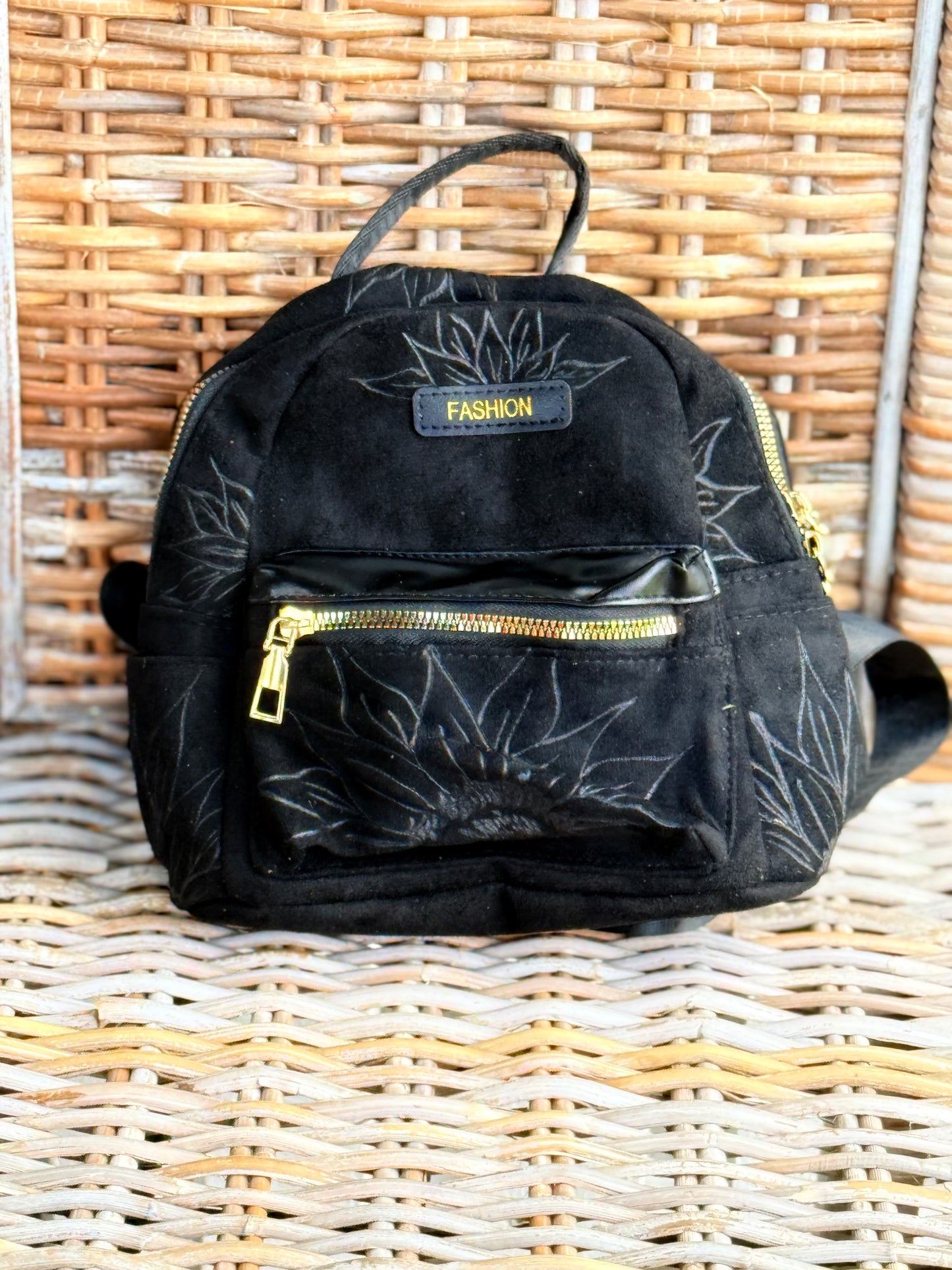 Bushwalk Suede Backpack Mini