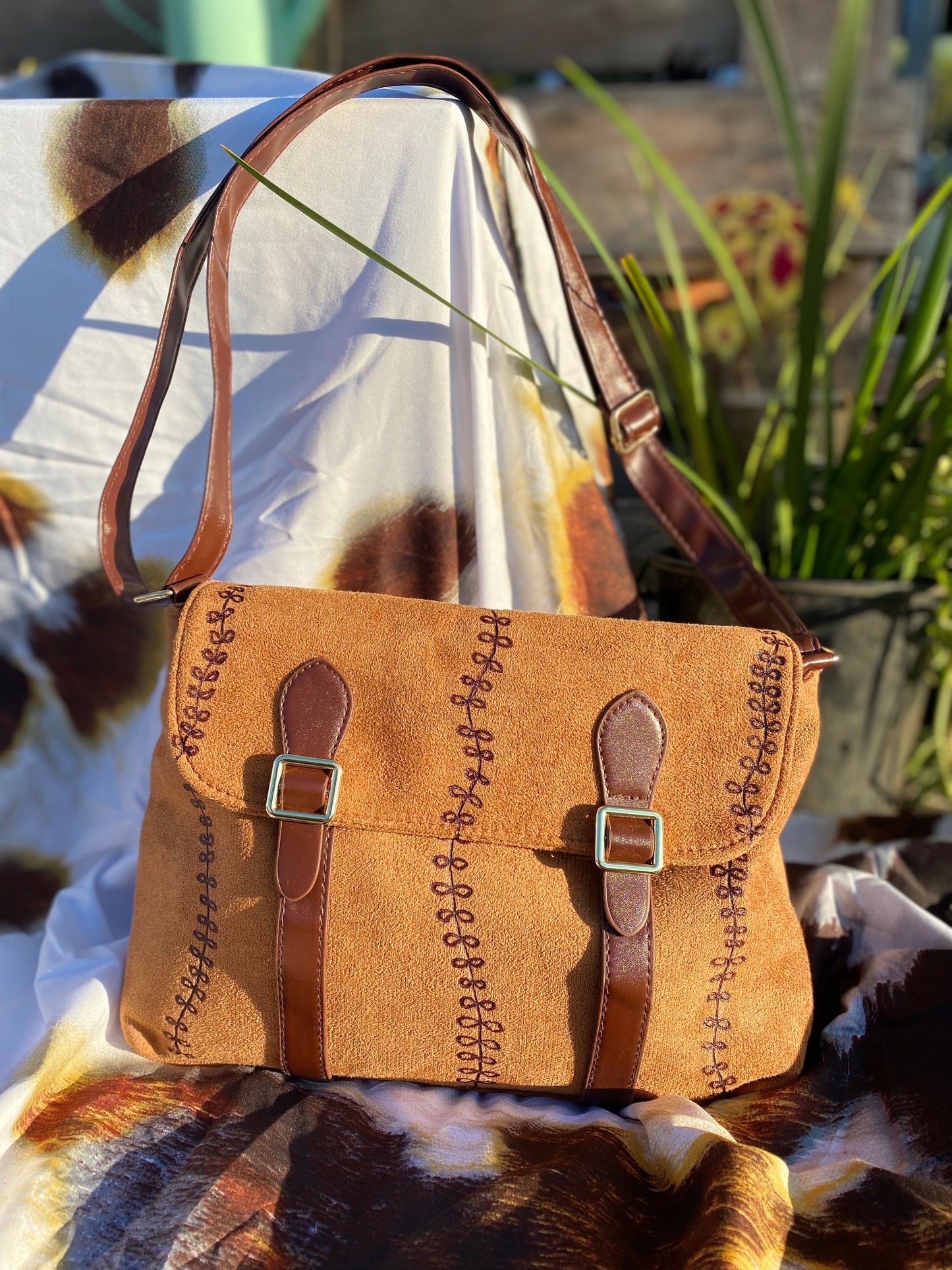 Outback Cross Body Tote Bag