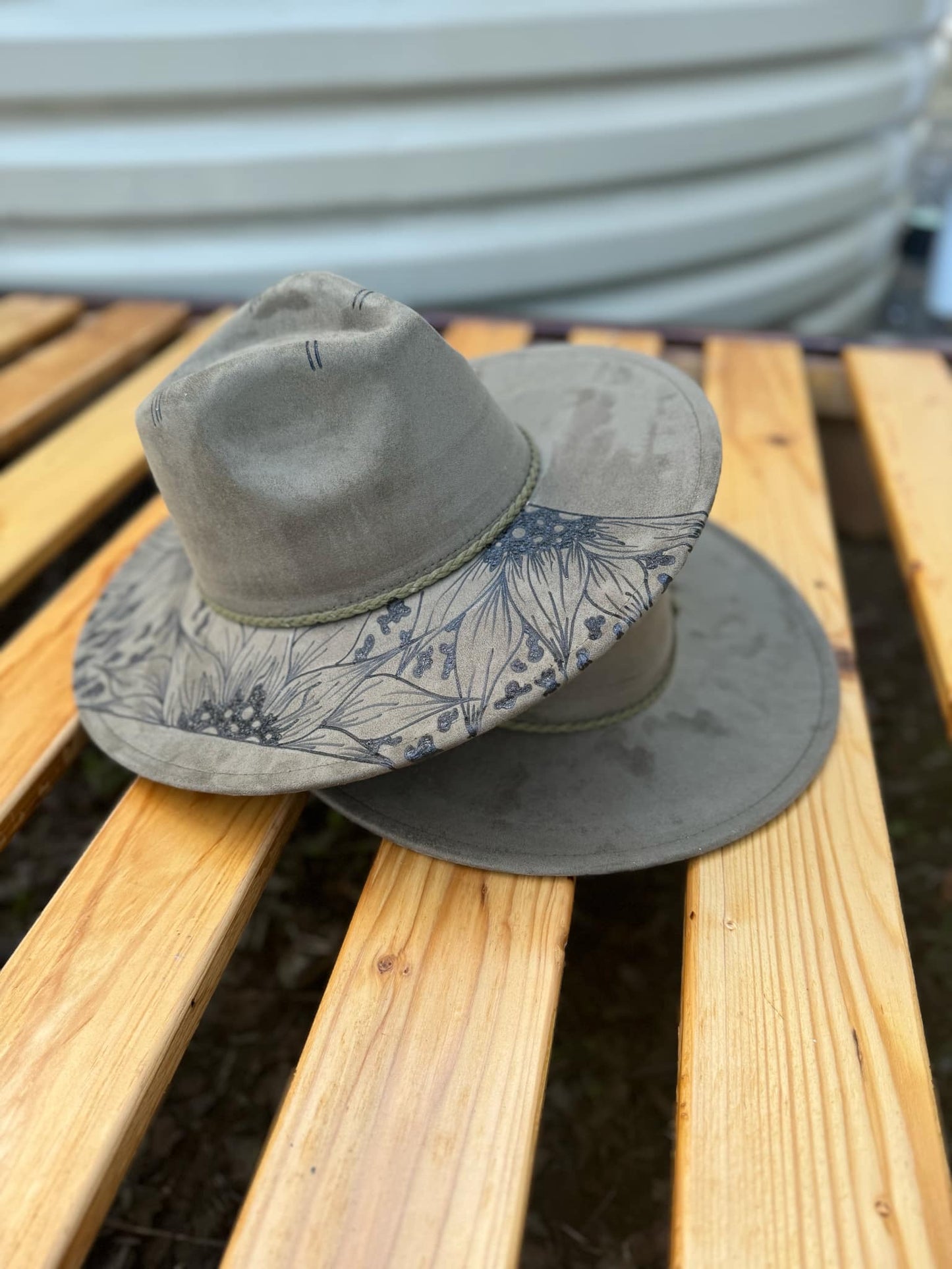 Rustic Sunflare Outback Hat