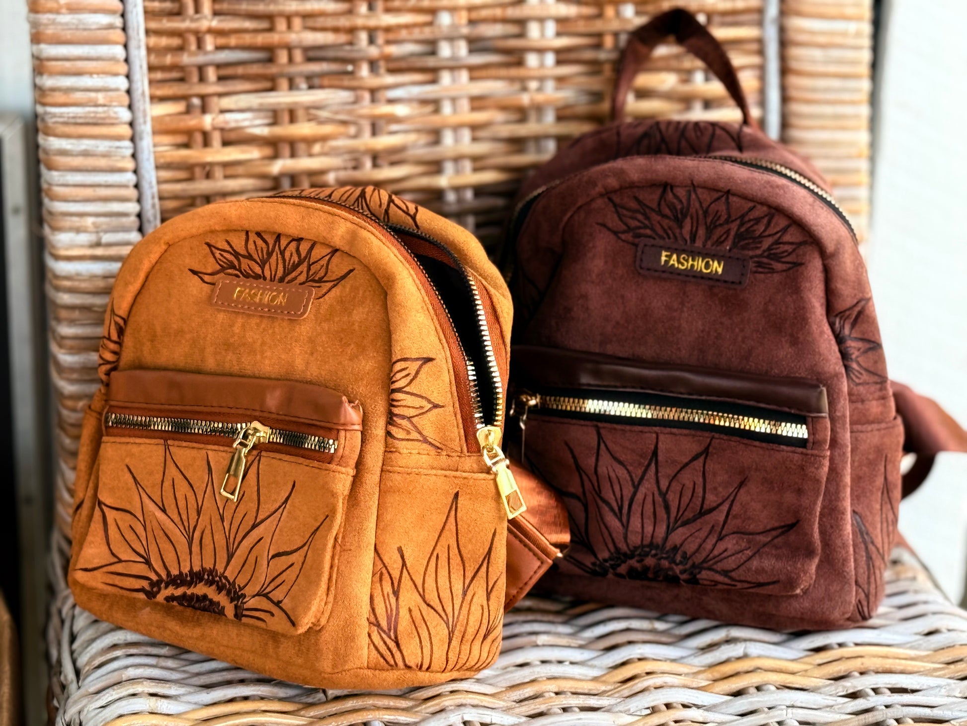 Bushwalk Suede Backpack Mini Mushroom Tan