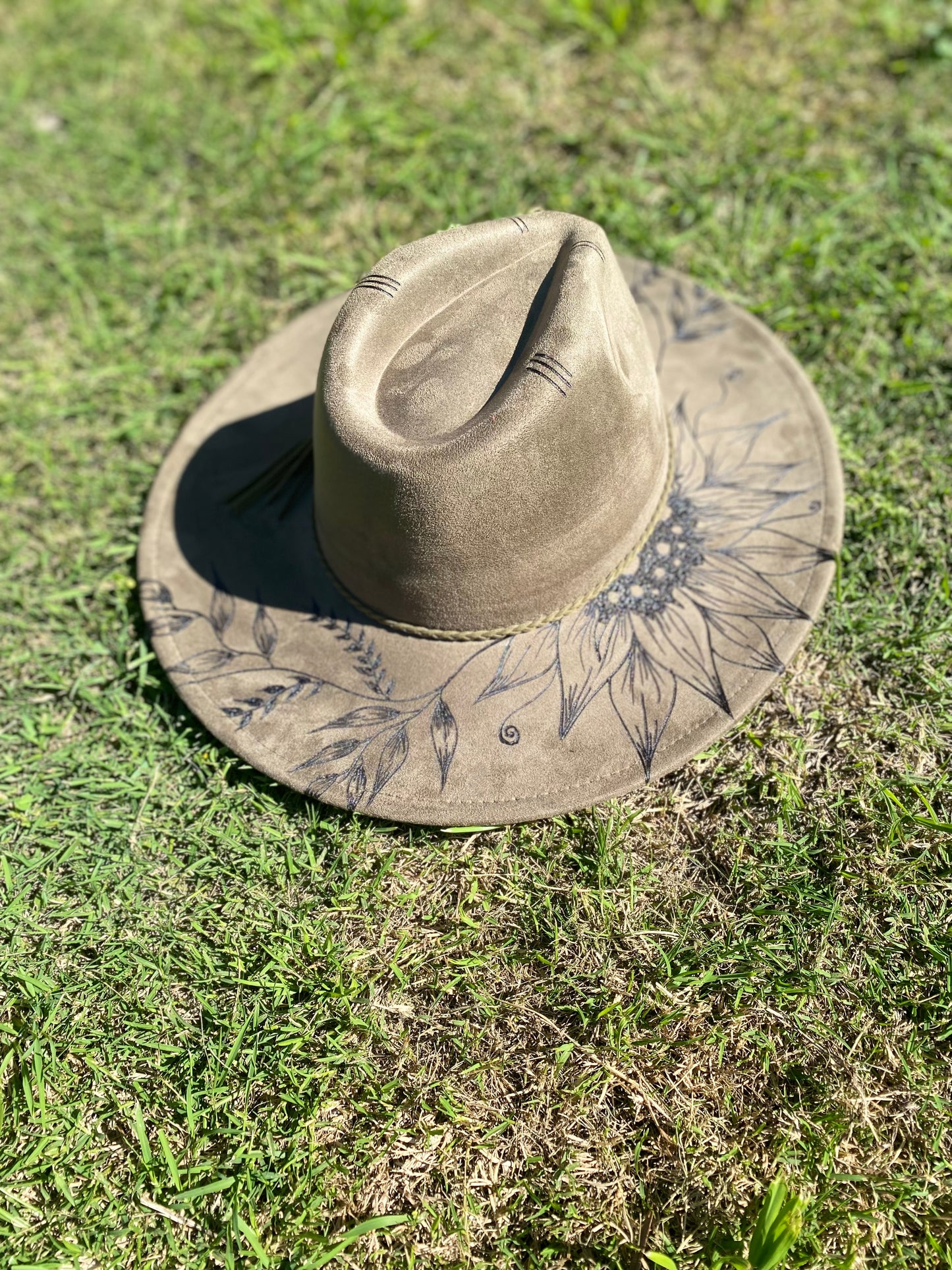 Floral Radiance Outback Hat